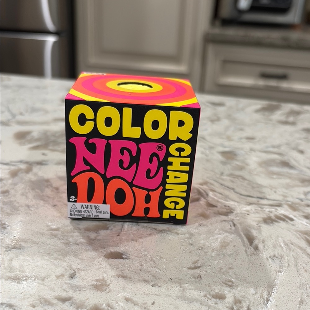 Color NEE DOH Change Color Putty - Neon Pink, Yellow & Orange Packaging